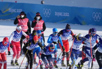 冬奥会主火炬手迪妮格尔 滑雪吧爸爸