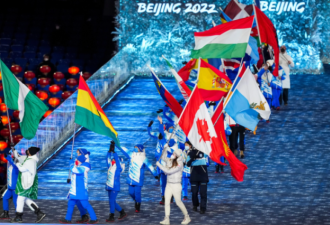 26枚奖牌！加国运动员冬奥闭幕仪式的精彩瞬间