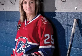 加拿大女子冰球冬奥夺冠！绝对功臣是她