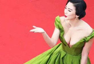 性感女星婚内出轨大玩“车震”，婚内犯桃花