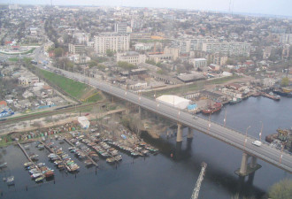 俄罗斯夺取乌克兰港口城市赫尔松的控制权