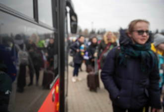 加拿大接收的乌克兰难民大都希望战后返回家园