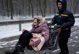 俄乌局势：乌克兰与俄罗斯同意撤离平民