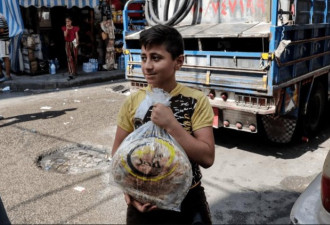 俄乌战火致中东粮仓告紧 黎巴嫩粮食上涨1000%