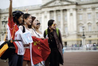 中国或将实行出入境旅游试点，开放国门