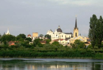 乌西城市被攻击 卢茨克市长怨: 警报系统失灵