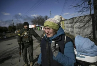 乌克兰控俄军朝基辅郊撤离妇孺开火 酿7死