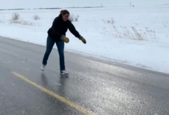 路面有多滑？加拿大一女子高速上滑冰！