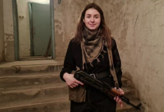 乌俄战争：自愿站在战争前线的乌克兰女性