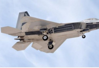 亮相 美军F-22最新镜面涂装被拍到了