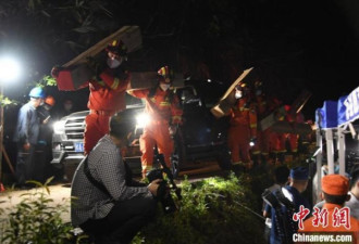 东航坠毁时刻 我离灾难现场仅约200米