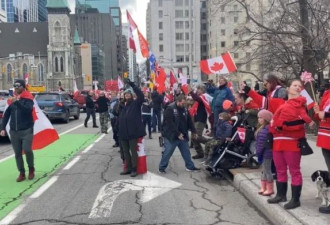卷土重来！加拿大几个大城市爆发抗议