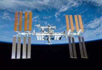 太空看不到国界 美宇航员将乘俄太空船返航