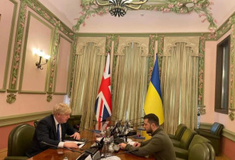 英首相秘密访问基辅 与泽连斯基举行会谈