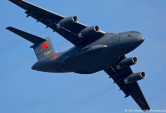 美媒：中国军机飞越北约盟国送武器