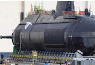 不惧俄熊 英国出动全球最致命的核潜艇