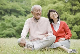 男性寿命比女性短?中国科学家发现男性更易衰老