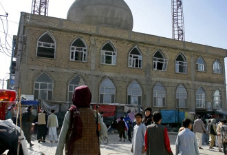 阿富汗清真寺又遭炸弹袭击33死 一周4起