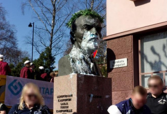 芬兰拆除列宁雕像 列宁是芬兰独立缔造者