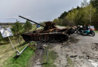 泽伦斯基: 乌克兰军队摧毁千辆俄罗斯坦克
