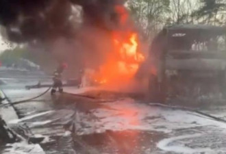 祸不单行: 乌发生惨烈车祸致26死 总统发声