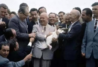 1959年赫鲁晓夫访美 梦露表现热情