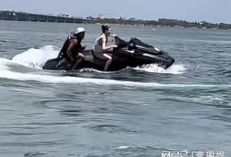 谷爱凌美国游玩照 海上和非裔骑摩托艇