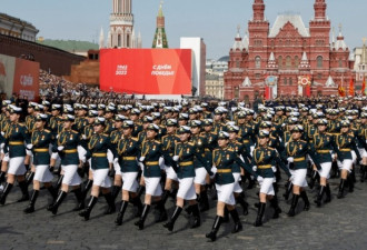 俄罗斯阅兵式庆祝 普京发表乌克兰演说