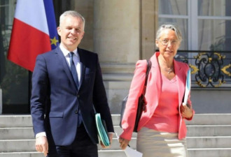时隔30年法国再迎女总理 她是马克龙的军刀