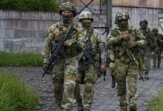 俄罗斯取消兵役年龄上限，60岁老头也要参军