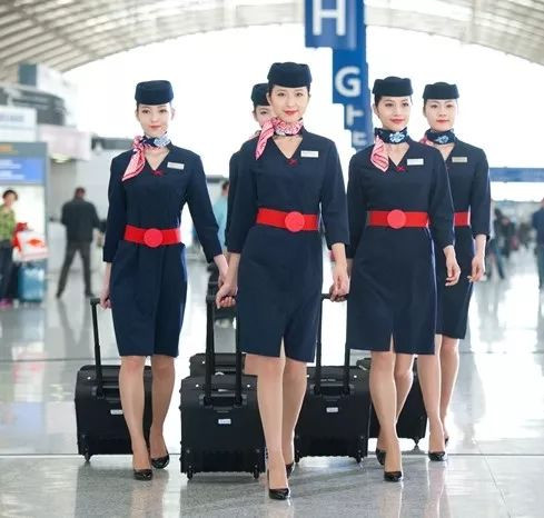 【美女】当健身界“最美空姐”脱下制服,画面太美不敢看...