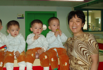 中国首例全男4胞胎：高考后感恩医院