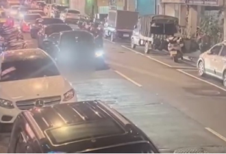台北街头30人搭9车“夜袭”，持棍棒沿路连砸3店