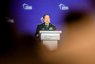 中美会谈气氛紧张，中国防部长狠呛美