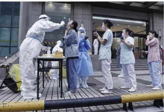 上海新规 每月自费核检10次引来骂声