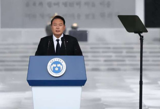 韩国总统说话“外企范儿” 民众怒了