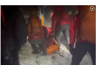 53岁华人男子登山时被冻死在雪山深处，曾向妻子求助