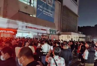 深圳疫情起 电子交易市场华强北被迫休业
