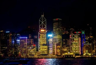 热议：上海、深圳为何替代不了香港？