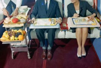 老照片：60年代飞机头等舱是什么样子