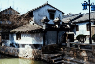 江苏有一2500年古镇 游客称其“桥都”
