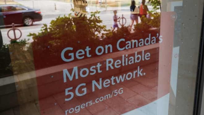 Rogers class-action lawsuit filed by Quebec man after nationwide outage | CTV News