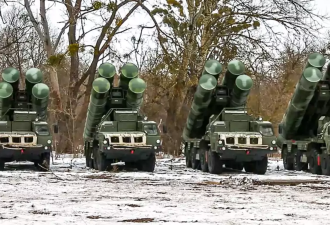 大批俄军抵边境 白俄罗斯军方担忧