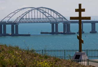 最新表态！乌官员：乌方将有可能攻击克里米亚大桥