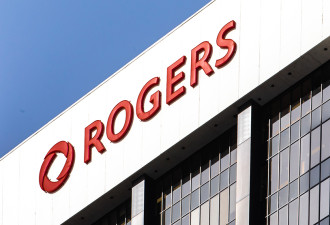 Rogers宣布炒掉首席技术官