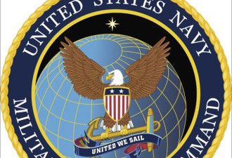 核查：美国海军运输船喷涂乌克兰国旗？