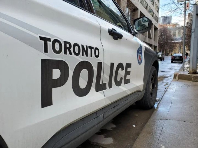 2 men arrested after allegedly impersonating officers: Toronto police -  Toronto | Globalnews.ca