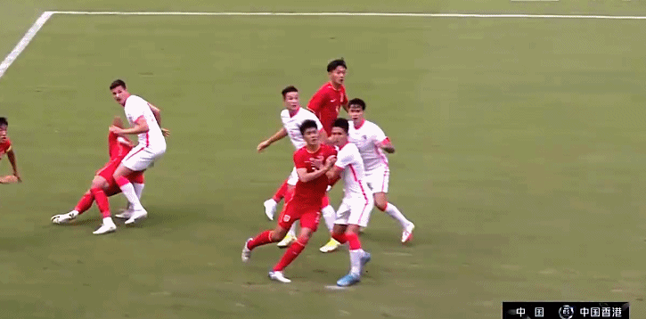 中国男足1:0中国香港！险些被90分钟绝平
