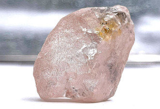 澳钻石公司：开采出300年未见大粉钻