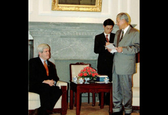 美众议长金里奇1997访台的“一个中国”